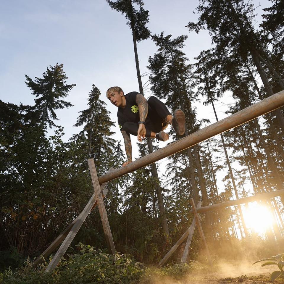 Generation Athletic Trainingsangebot Hindernislauf